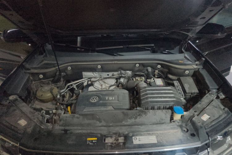 Used Volkswagen Teramont 2020 Revised Version 380TSI Four-Wheel Drive Luxury Edition Engine Bay