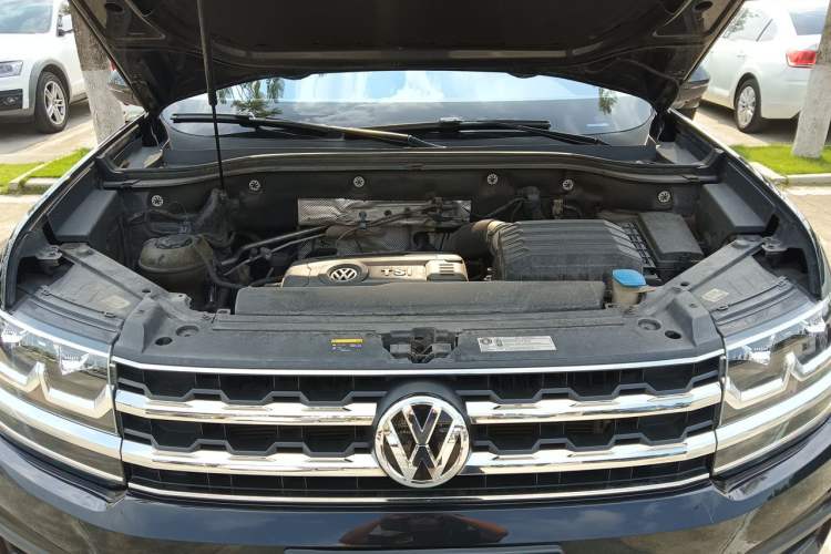 Used Volkswagen Teramont 2020 Revised Version 380TSI Four-Wheel Drive Comfort Edition Engine Bay
