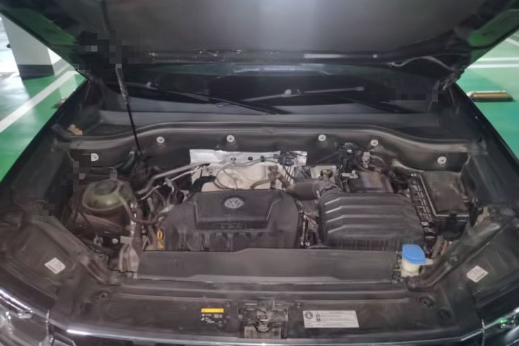 Used Volkswagen Teramont 2020 Revised Version 330TSI Two-Wheel Drive Luxury Edition Engine Bay