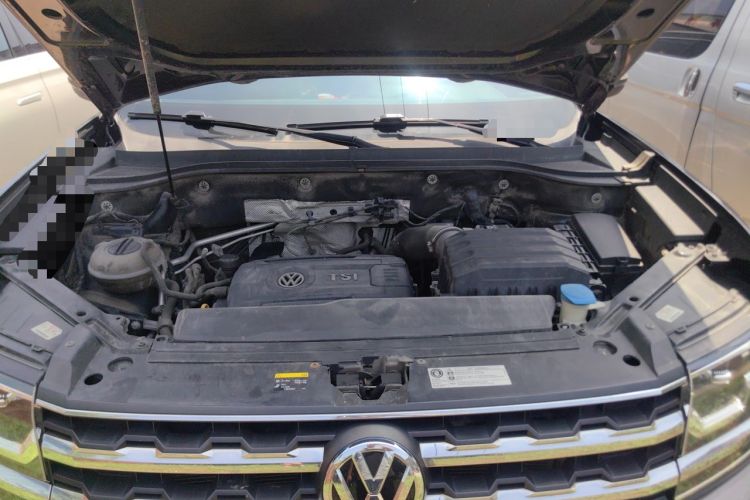 Used Volkswagen Teramont 2020 380TSI Four-Wheel Drive Luxury Version China VI Standard Engine Bay
