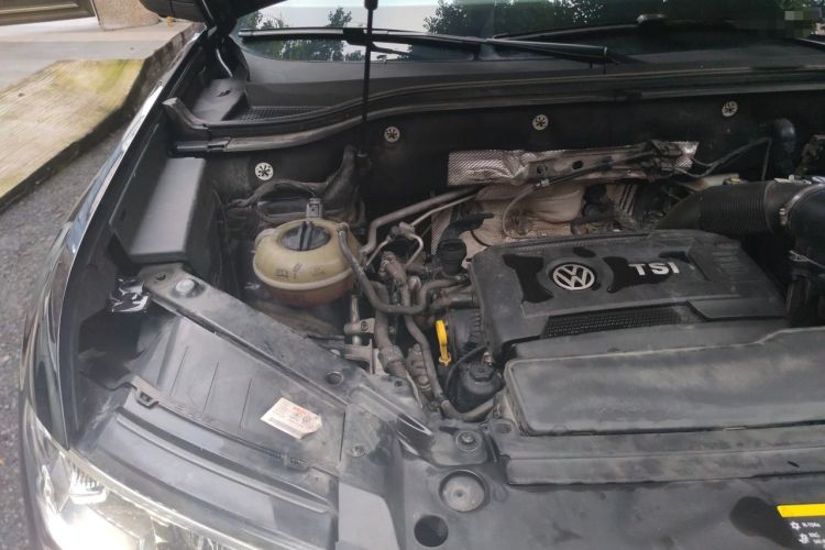 Used Volkswagen Teramont 2020 380TSI Four-Wheel Drive Luxury Version China VI Standard Engine Bay Right