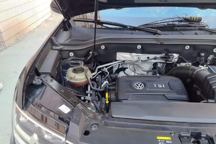 Used Volkswagen Teramont 2020 380TSI Four-Wheel Drive Luxury Edition China V Standard Engine Bay Right