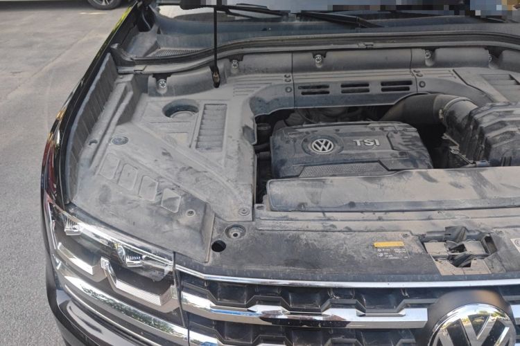 Used Volkswagen Teramont 2020 Revised Version 380TSI Four-Wheel Drive Luxury Edition Engine Bay Right