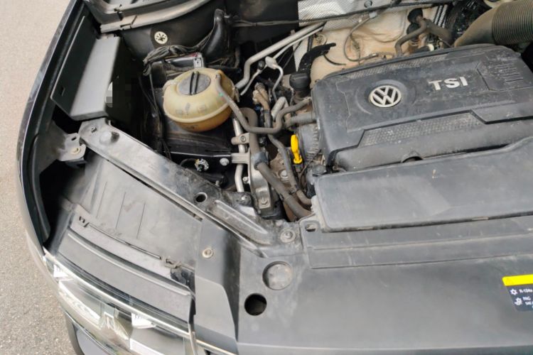 Used Volkswagen Teramont 2020 380TSI Four-Wheel Drive Luxury Version China VI Standard Engine Bay Right