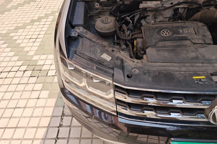 Used Volkswagen Teramont 2020 380TSI Four-Wheel Drive Luxury Version China VI Standard Engine Bay Right