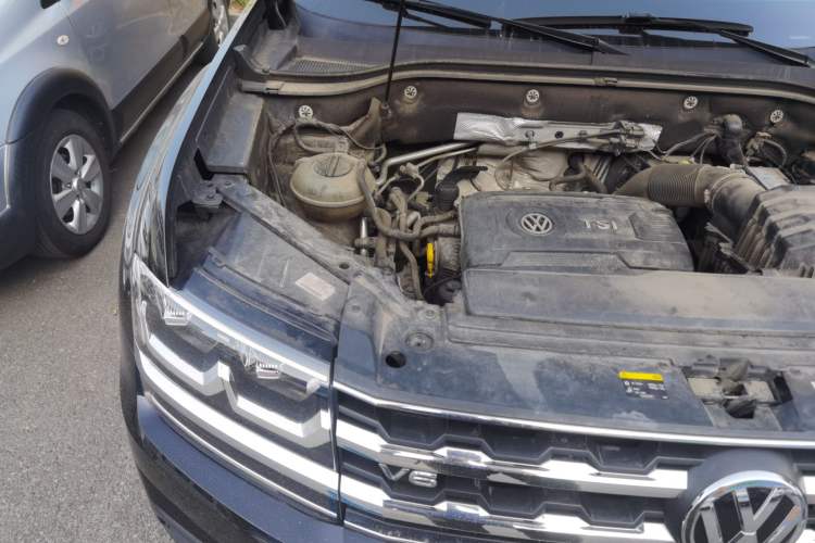 Used Volkswagen Teramont 2020 380TSI Four-Wheel Drive Luxury Version China VI Standard Engine Bay Right