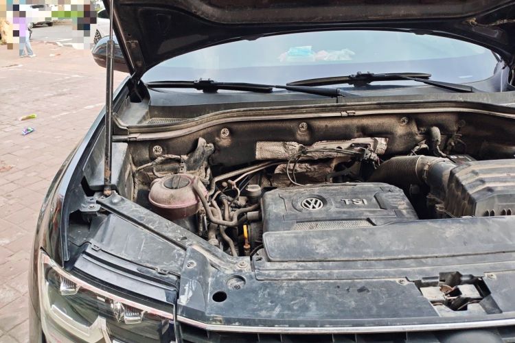 Used Volkswagen Teramont 2020 380TSI Four-Wheel Drive Comfort Edition China VI Standard Engine Bay Right