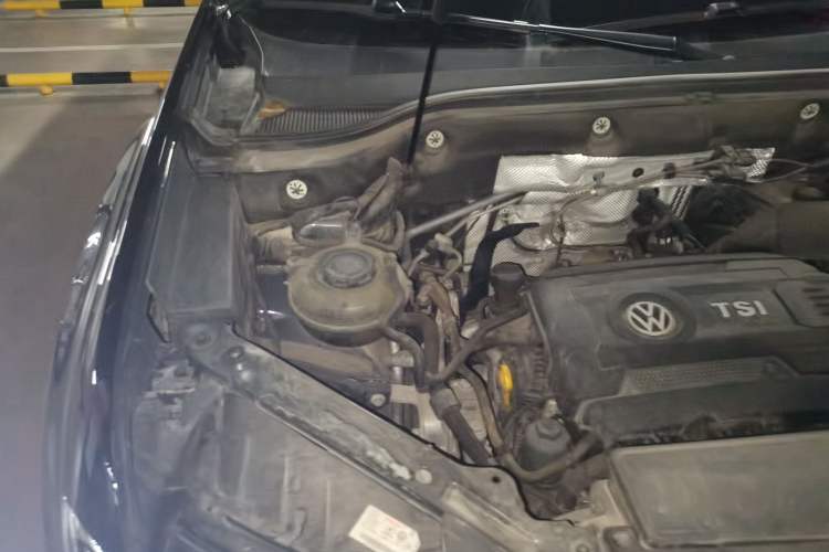 Used Volkswagen Teramont 2020 380TSI Four-Wheel Drive Comfort Edition China V Standard Engine Bay Right