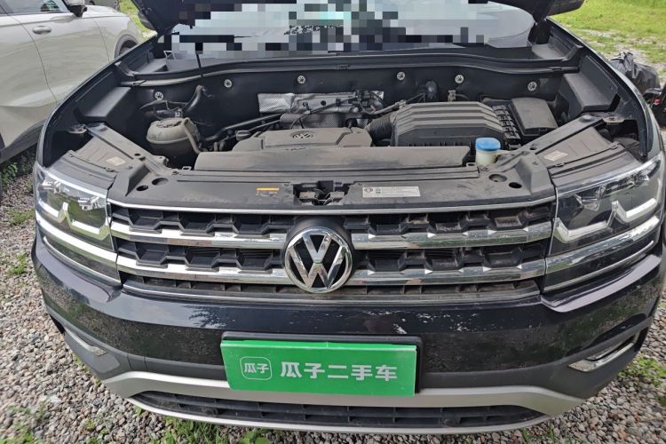 Used Volkswagen Teramont 2020 Revised Version 330TSI Two-Wheel Drive Luxury Edition Engine Bay