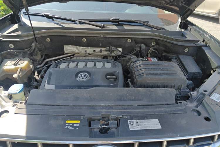 Used Volkswagen Teramont 2020 Revised Version 530 V6 Four-Wheel Drive Flagship Edition Engine Bay
