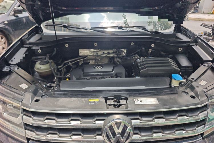 Used Volkswagen Teramont 2020 Revised Version 330TSI Two-Wheel Drive Luxury Edition Engine Bay