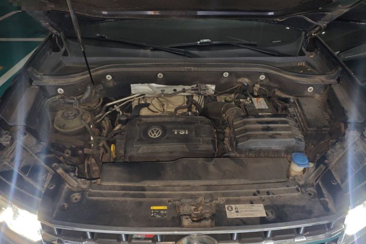 Used Volkswagen Teramont 2020 Revised Version 380TSI Four-Wheel Drive Flagship Edition Engine Bay