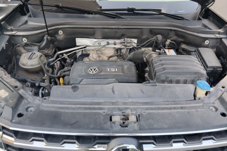 Used Volkswagen Teramont 2020 380TSI Four-Wheel Drive Luxury Version China VI Standard Engine Bay