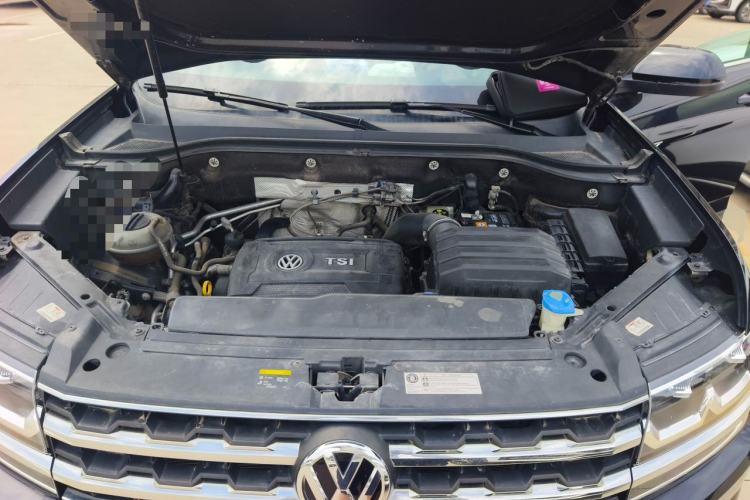 Used Volkswagen Teramont 2020 380TSI Four-Wheel Drive Comfort Edition China VI Standard Engine Bay