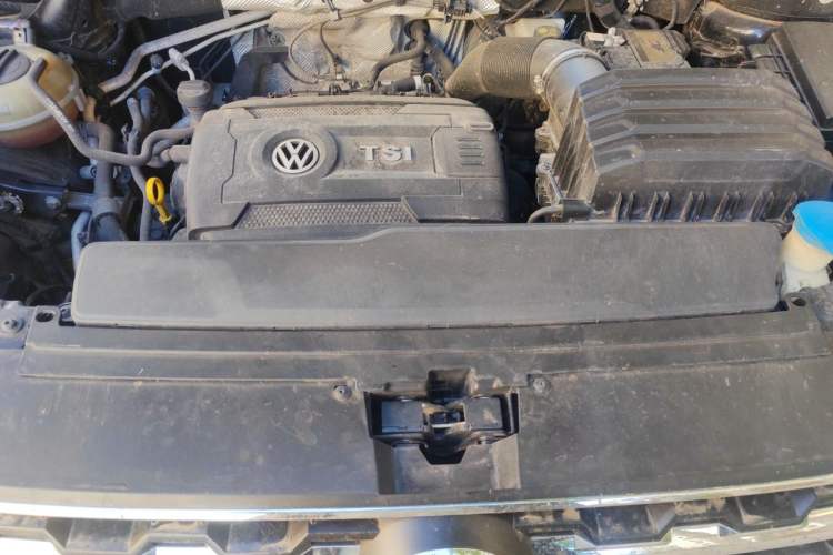 Used Volkswagen Teramont 2020 380TSI Four-Wheel Drive Luxury Version China VI Standard Engine Bay