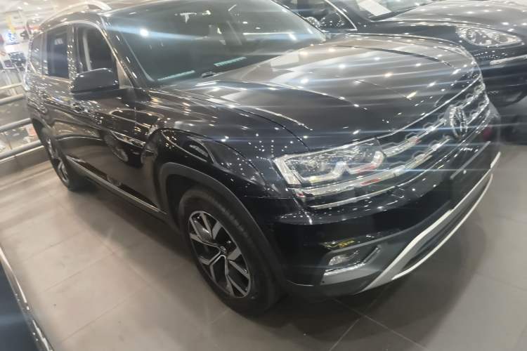 Used Volkswagen Teramont 2020 330TSI Two-Wheel-Drive Luxury Edition China VI Standard Exterior 1