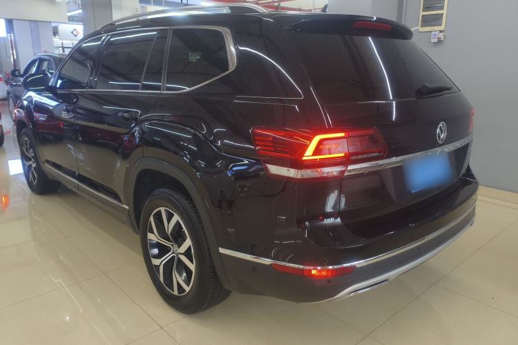Used Volkswagen Teramont 2020 330TSI Two-Wheel-Drive Luxury Edition China VI Standard Exterior 2