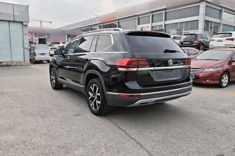 Used Volkswagen Teramont 2020 Revised Version 330TSI Two-Wheel Drive Luxury Edition Exterior 3