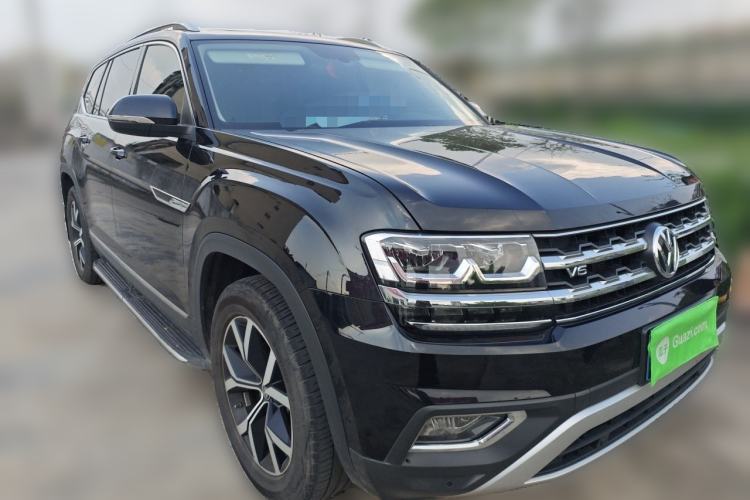 Used Volkswagen Teramont 2020 330TSI Two-Wheel-Drive Luxury Edition China VI Standard Front Right 45 Deg