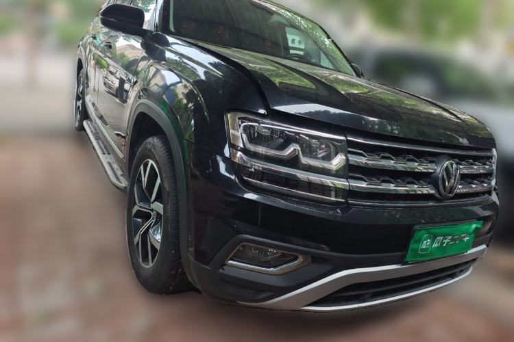 Used Volkswagen Teramont 2020 Revised Version 330TSI Two-Wheel Drive Luxury Edition Front Right 45 Deg