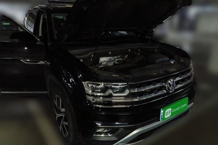 Used Volkswagen Teramont 2020 Revised Version 330TSI Two-Wheel Drive Luxury Edition Front Right 45 Deg
