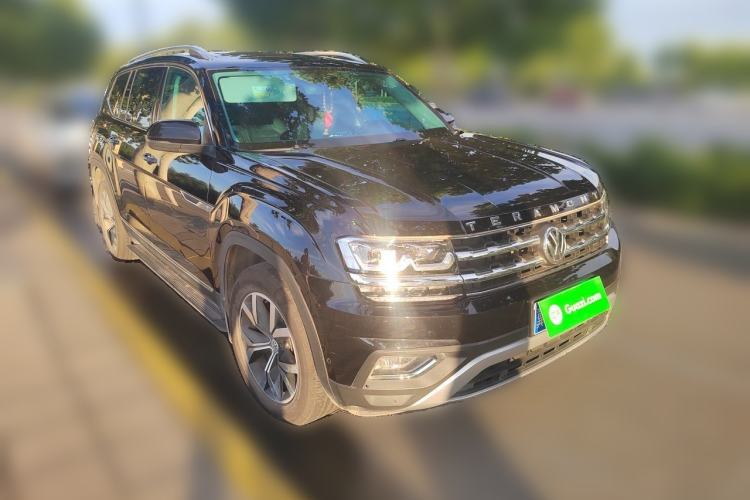 Used Volkswagen Teramont 2020 330TSI Two-Wheel-Drive Luxury Edition China VI Standard Front Right 45 Deg