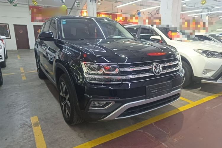Used Volkswagen Teramont 2020 330TSI Two-Wheel-Drive Luxury Edition China VI Standard Front Right 45 Deg