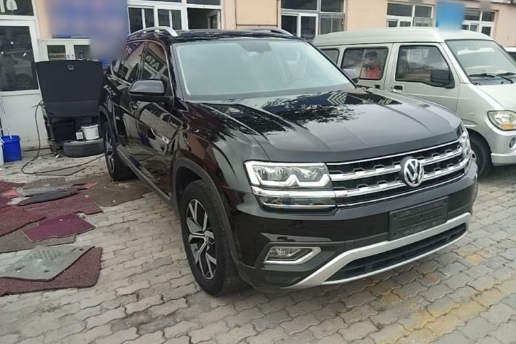 Used Volkswagen Teramont 2020 Revised Version 330TSI Two-Wheel Drive Luxury Edition Front Right 45 Deg