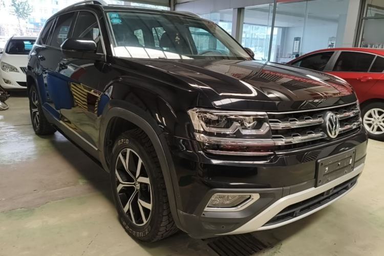 Used Volkswagen Teramont 2020 330TSI Two-Wheel-Drive Luxury Edition China VI Standard Front Right 45 Deg