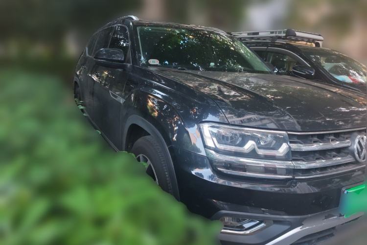 Used Volkswagen Teramont 2020 330TSI Two-Wheel-Drive Luxury Edition China VI Standard Front Right 45 Deg