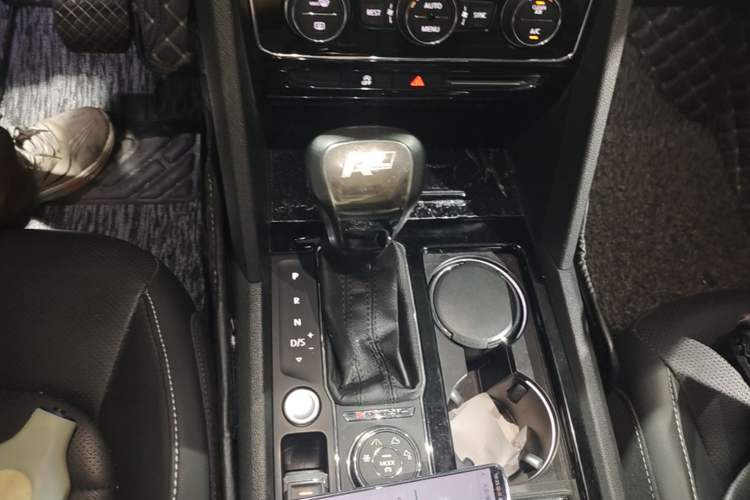 Used Volkswagen Teramont 2020 380TSI Four-Wheel Drive Luxury Version China VI Standard Gear Lever