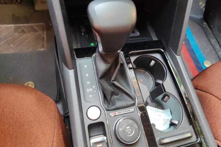 Used Volkswagen Teramont 2020 380TSI Four-Wheel Drive Luxury Version China VI Standard Gear Lever