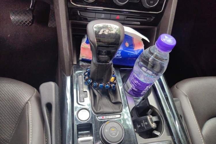 Used Volkswagen Teramont 2020 380TSI Four-Wheel Drive Luxury Version China VI Standard Gear Lever