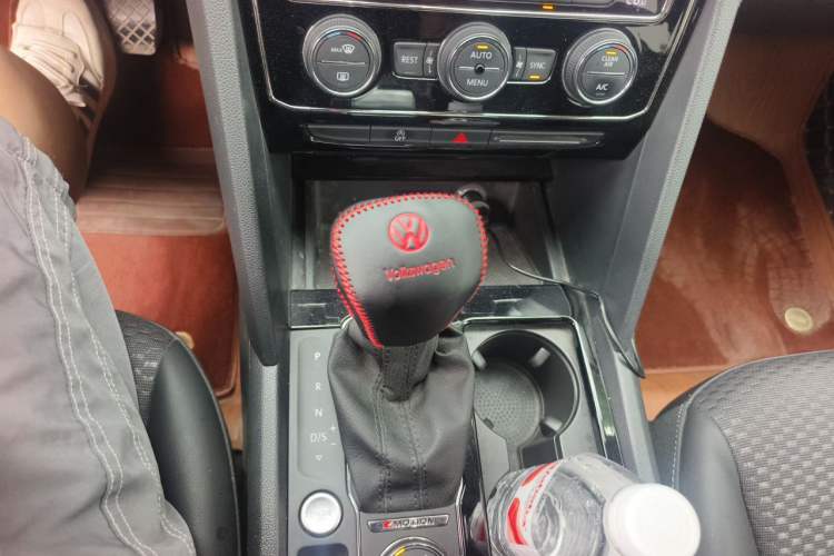 Used Volkswagen Teramont 2020 380TSI Four-Wheel Drive Comfort Edition China VI Standard Gear Lever