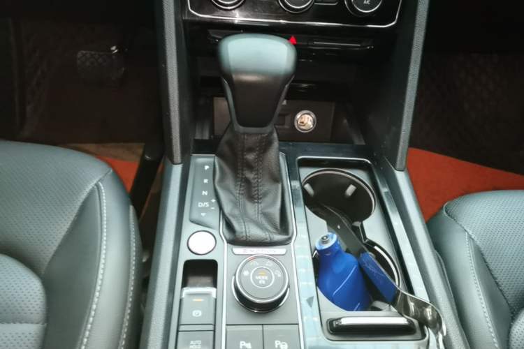 Used Volkswagen Teramont 2020 380TSI Four-Wheel Drive Luxury Version China VI Standard Gear Lever