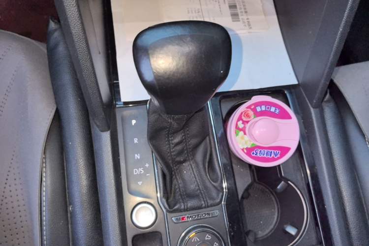 Used Volkswagen Teramont 2020 380TSI Four-Wheel Drive Luxury Version China VI Standard Gear Lever
