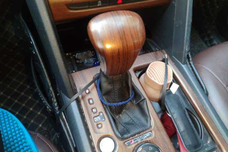 Used Volkswagen Teramont 2020 380TSI Four-Wheel Drive Comfort Edition China VI Standard Gear Lever