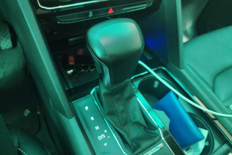 Used Volkswagen Teramont 2020 380TSI Four-Wheel Drive Luxury Version China VI Standard Gear Lever