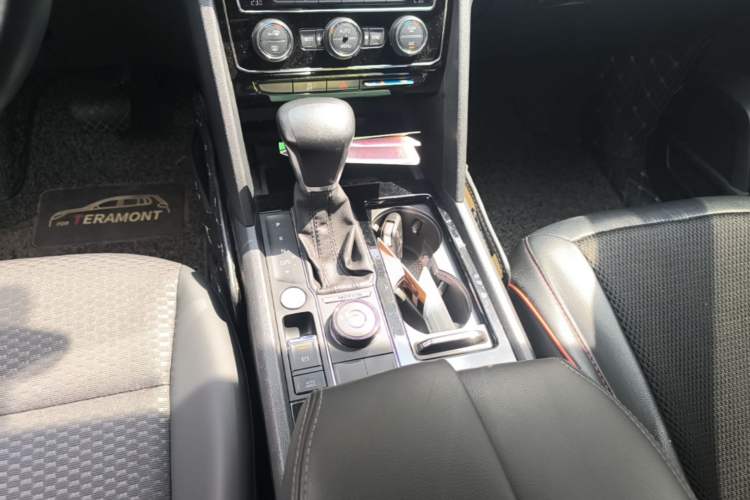 Used Volkswagen Teramont 2020 380TSI Four-Wheel Drive Comfort Edition China VI Standard Gear Lever