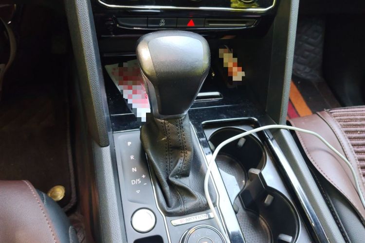 Used Volkswagen Teramont 2020 380TSI Four-Wheel Drive Luxury Version China VI Standard Gear Lever