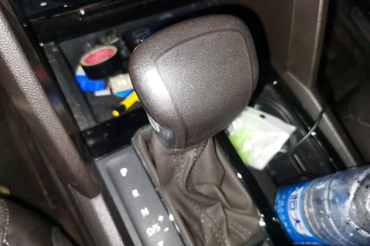 Used Volkswagen Teramont 2020 330TSI Two-Wheel-Drive Luxury Edition China VI Standard Gear Lever