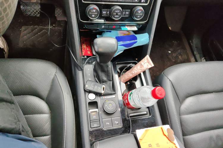 Used Volkswagen Teramont 2020 380TSI Four-Wheel Drive Luxury Version China VI Standard Gear Lever