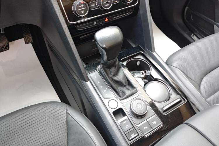 Used Volkswagen Teramont 2020 380TSI Four-Wheel Drive Luxury Version China VI Standard Gear Lever