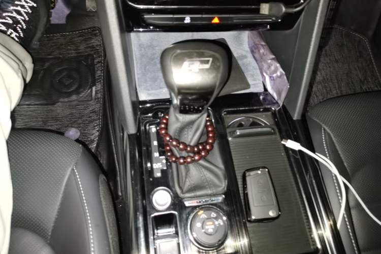 Used Volkswagen Teramont 2020 380TSI Four-Wheel Drive Luxury Version China VI Standard Gear Lever