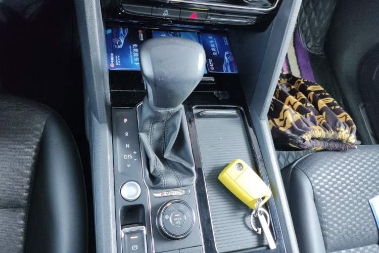 Used Volkswagen Teramont 2020 380TSI Four-Wheel Drive Comfort Edition China VI Standard Gear Lever