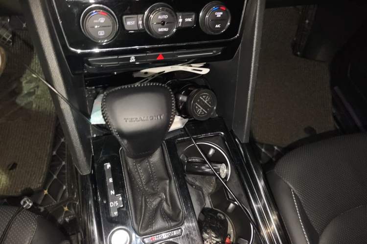 Used Volkswagen Teramont 2020 380TSI Four-Wheel Drive Luxury Version China VI Standard Gear Lever