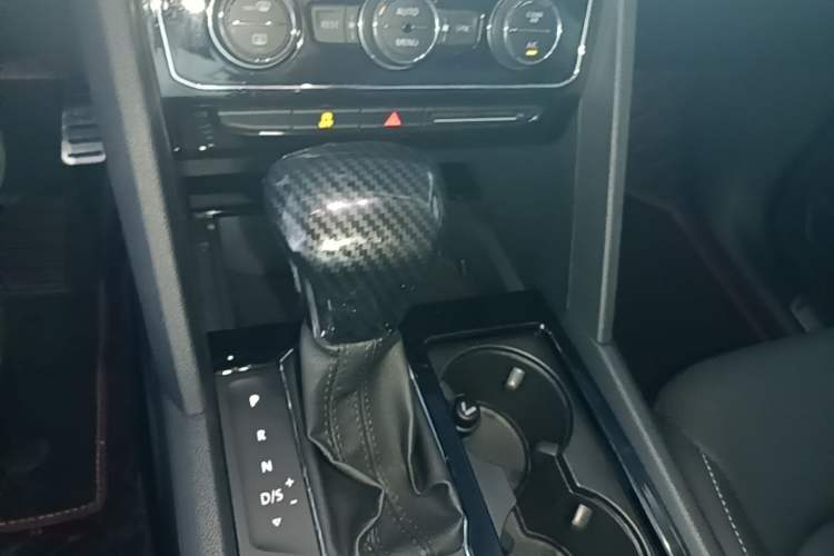 Used Volkswagen Teramont 2020 380TSI Four-Wheel Drive Luxury Version China VI Standard Gear Lever
