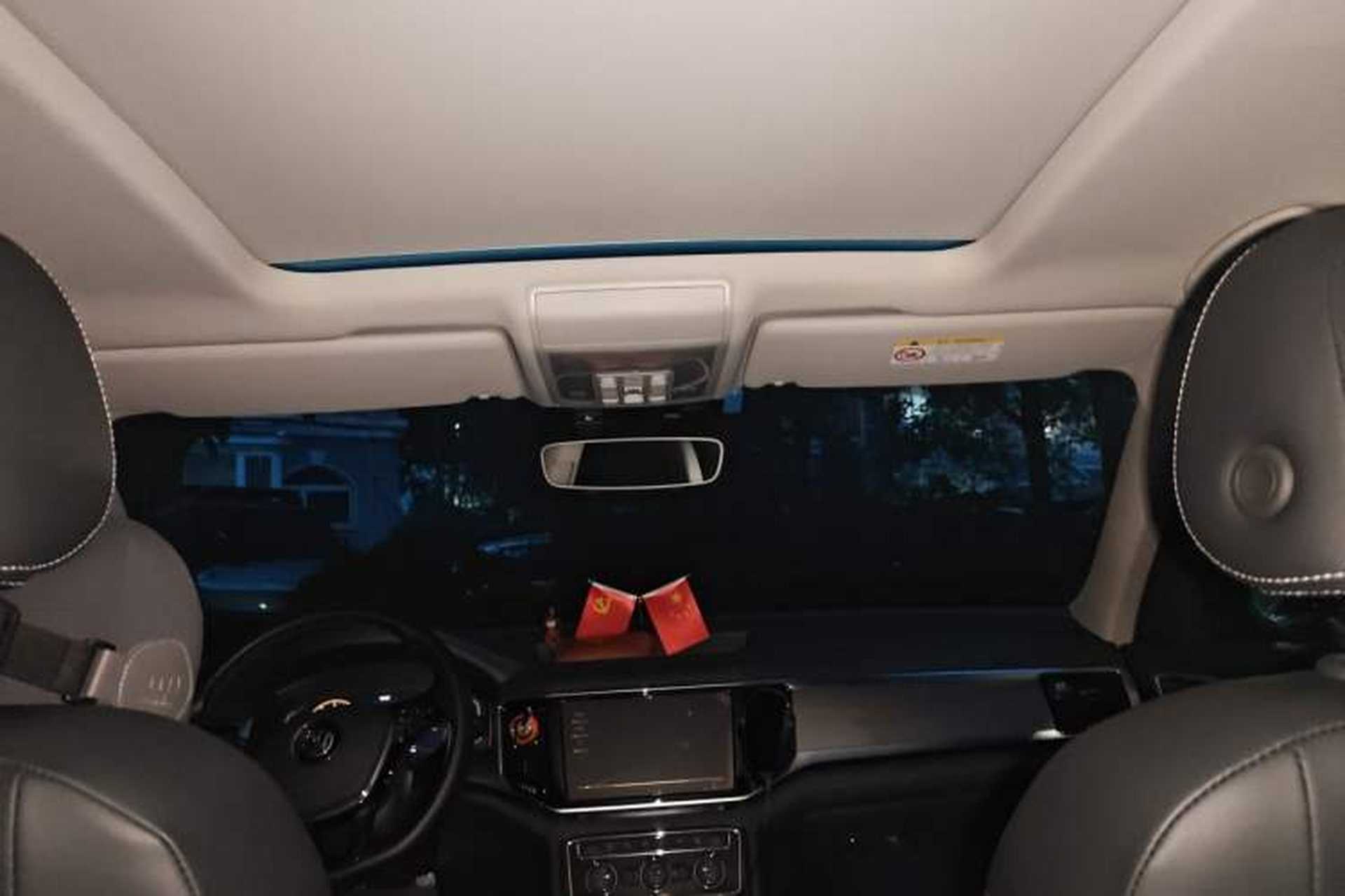 Used Volkswagen Teramont 2020 Revised Version 530 V6 Four-Wheel Drive Luxury Edition Headliner