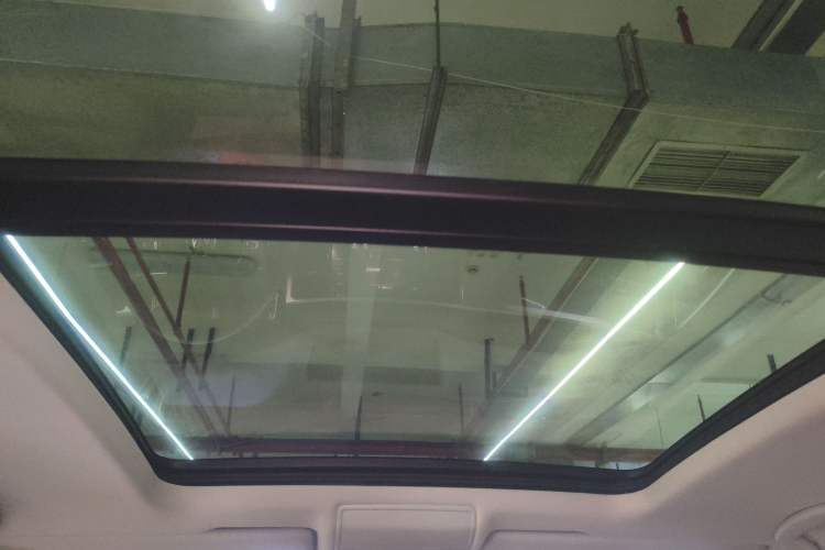Used Volkswagen Teramont 2020 330TSI Two-Wheel-Drive Luxury Edition China VI Standard Headliner