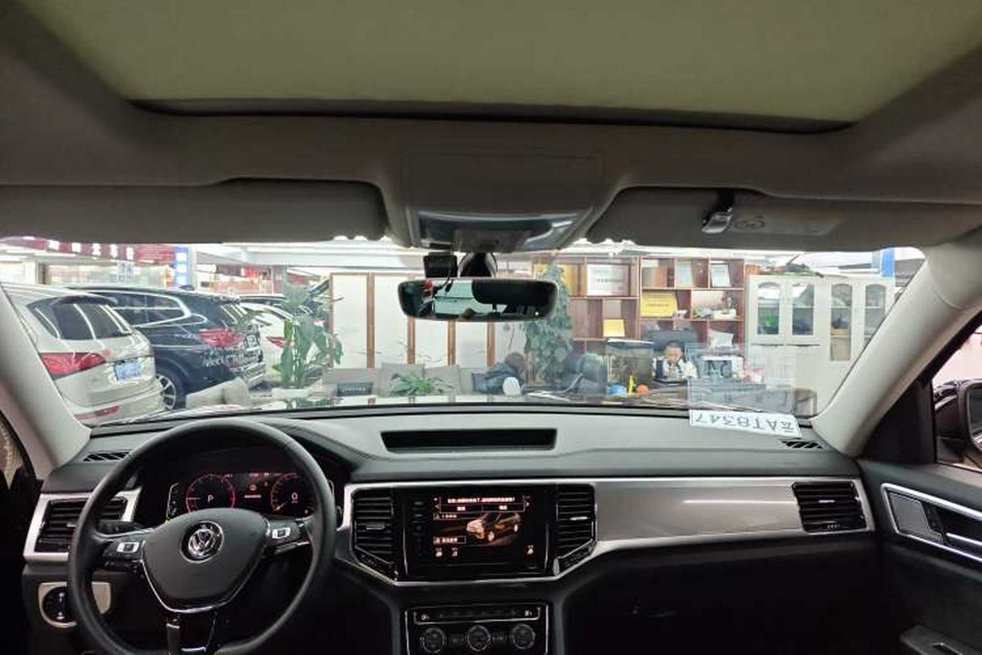 Used Volkswagen Teramont 2020 Revised Version 380TSI Four-Wheel Drive Luxury Edition Headliner